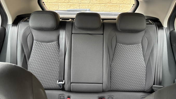Volkswagen T-Roc 1.5 eTSI Life 5dr DSG Petrol Hatchback - Image 16